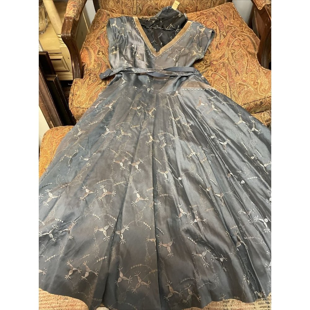 Gorgeous Hand Made Embroidered Vintage Dress